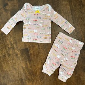 Baby boden newborn set pink farm animals extremely soft!